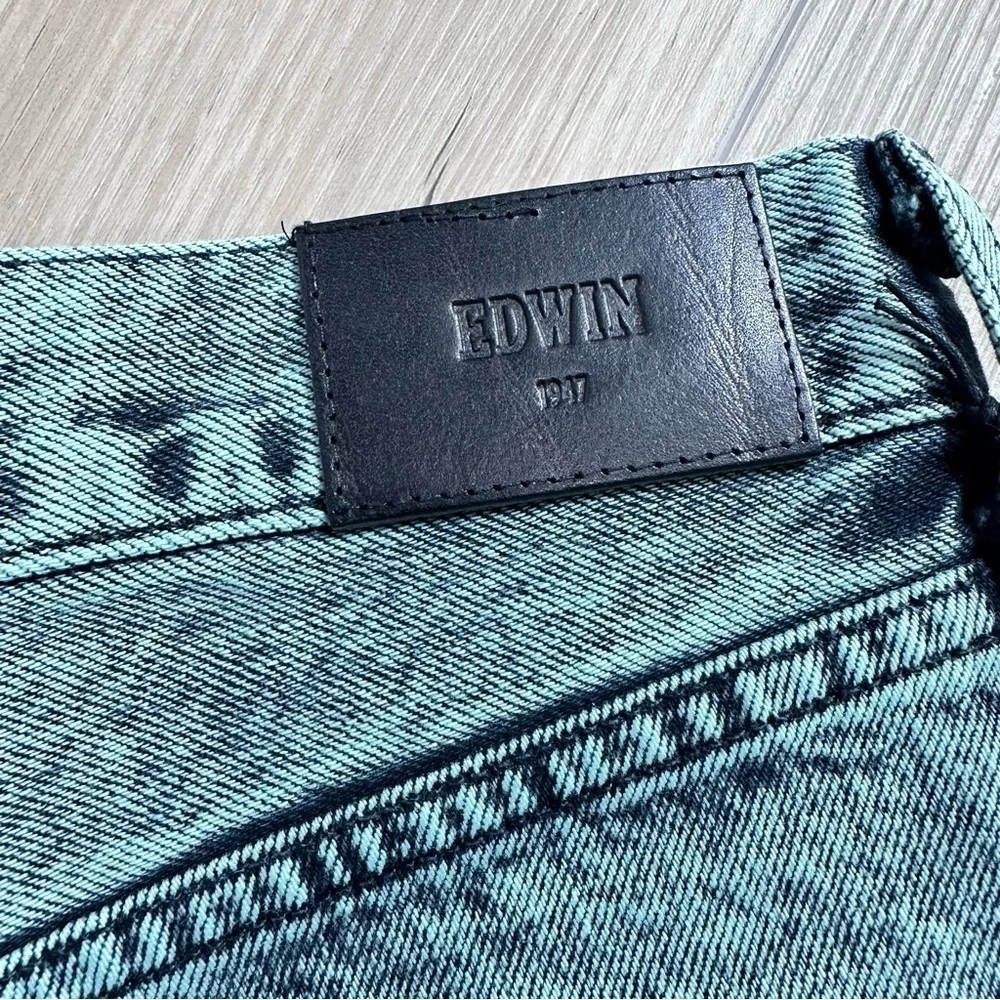 NWT EDWIN cai Anthropologie cut off denim shorts distressed mint black green 25